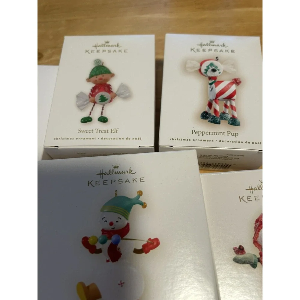 lot of 12 hallmark‎ keepsake ornaments Snowman Gingerbread penguin
